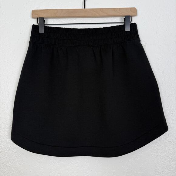 YPB Abercrombie & Fitch neoKNIT Unlined Mini Skirt Black Sporty Size Medium - Picture 3 of 5